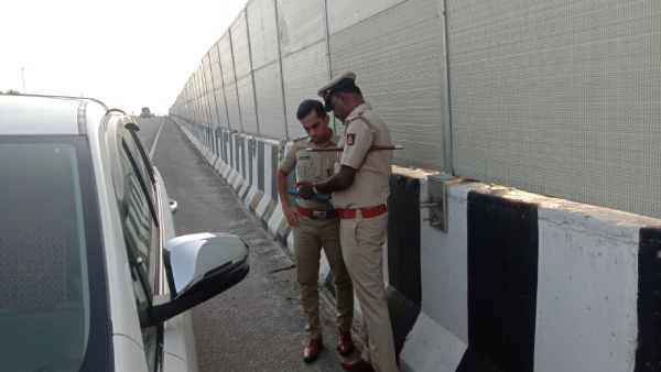 Bangaluru-Mysuru Expressway: Two Robbery case in one night at Expressway Bangaluru-Mysuru Expressway: Two Robbery case in one night at Expressway