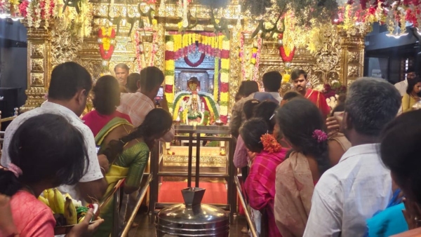 Highest devotees visited to Goravanahalli Mahalakshmi Temple on vacation of Varamahalakshmi festival Highest devotees visited to Goravanahalli Mahalakshmi Temple on vacation of Varamahalakshmi festival