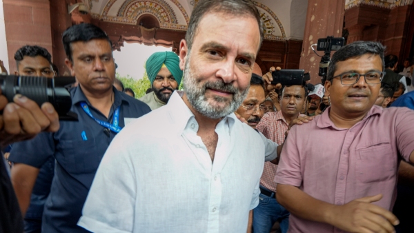 grand-welcome-for-rahul-gandhi