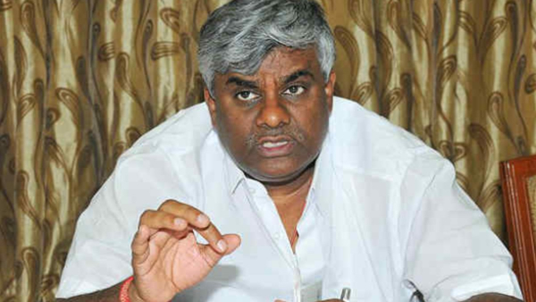 HD Devegowdas Final Decision For Prajwal Revanna Contesting From Hassan Says HD Revanna 