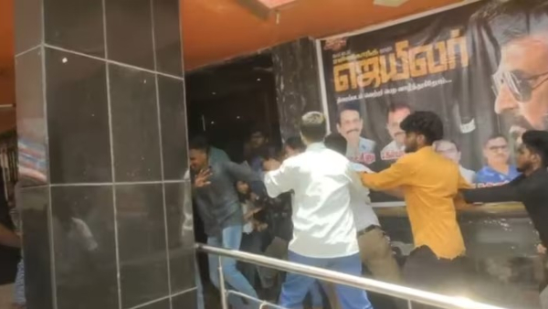 Negative review of Jailer: Rajinikanth fans beat up two youths!