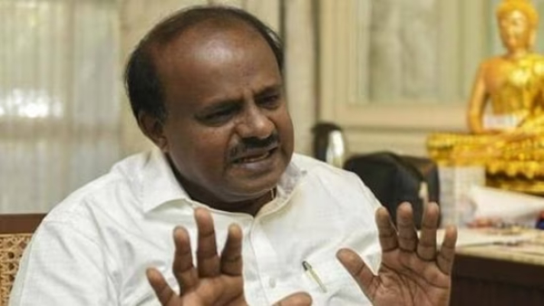 jds-leader-hd-kumaraswamy-calls-party-mlas-meeting