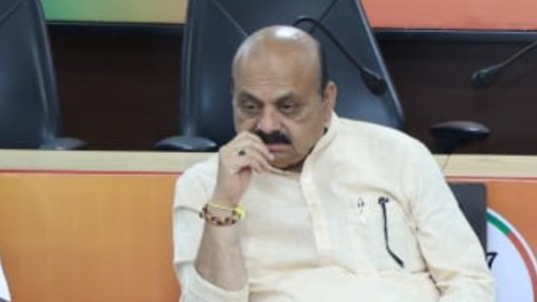 karnataka-bjp-swings-into-action