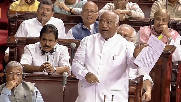 mallikarjun-kharge-alleged-he-was-insulted
