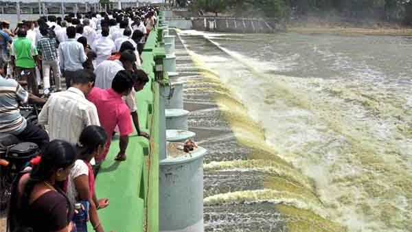 Cauvery water release to tamil nadu, Farmers protest in mandya