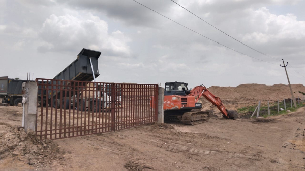 Illegal sand mining continue in Manvi