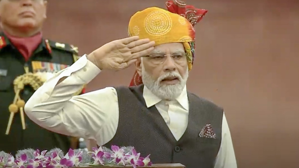 Mere pyar deshvasiyon..., why these three words dominate PM Modis speech..