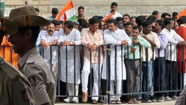 Hey, BJP leaders dont even have minimum decency: Congress mocks