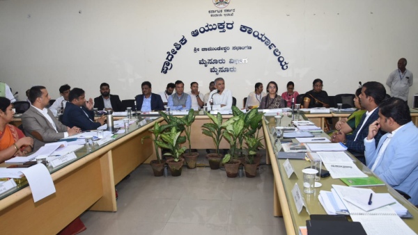 Provide the People-friendly governance: Krishna Byre Gowda instruction to officials in Mysuru 