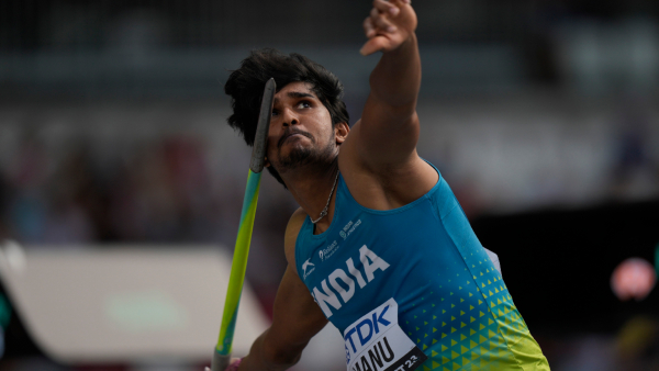 Neeraj Chopra Advances to Mens Javelin Final with DP Manu and Kishore Jena at World Athletics 2023