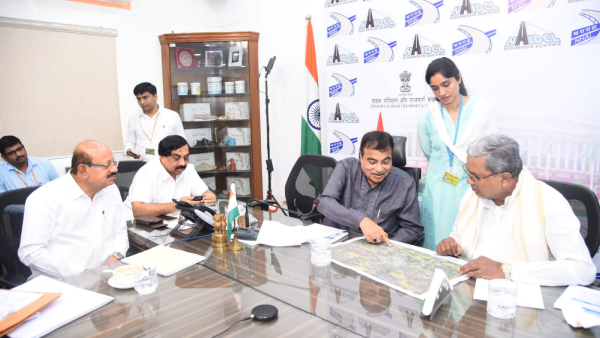 nitin-gadkari-promised-siddaramaiah