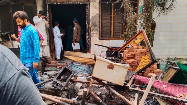 Pakistan caretaker PM slams Church attack Pakistan caretaker PM slams Church attack