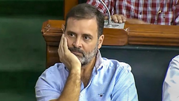 Smriti Irani And BJP Women Member Objects Rahul Gandhi Flying Kiss Gesture, Filed Complaints Smriti Irani And BJP Women Member Objects Rahul Gandhi Flying Kiss Gesture, Filed Complaints