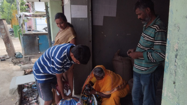 People Daily Rushed To Bank For Anna Bhagya Scheme