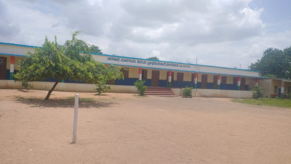 Raichur Education Department Officer Dont Care About Higher Authority Order