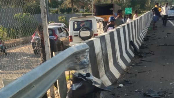 Terrible accident on Bengaluru-Mysuru expressway, wife death, husband seriously injured