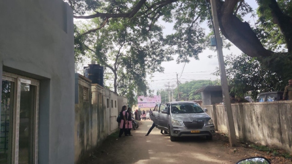 College Student Kidnap In Filmystyle At Ramanagara College Student Kidnap In Filmystyle At Ramanagara