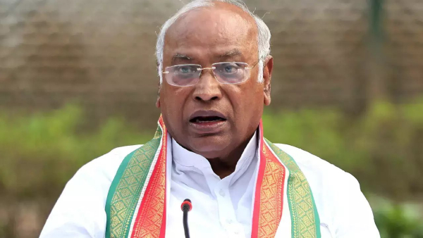 Independence Day 2023: As PM Modi Speaks At Red Fort, An Empty Chair Sends A Message