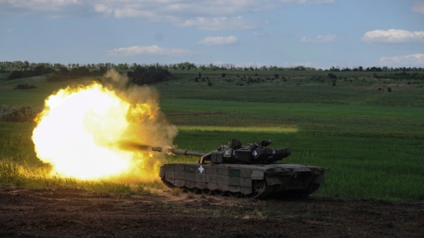 Allegedly Ukraine church destroyed in shell attack