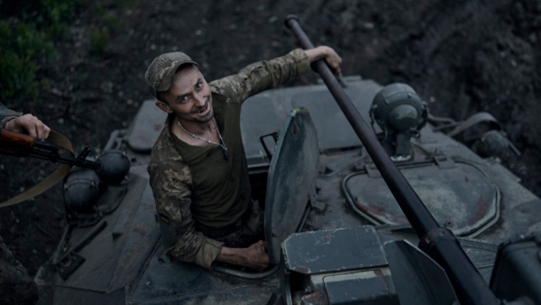 Allegedly Ukraine church destroyed in shell attack