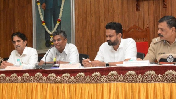 Ganesha Chaturthi 2023 Satish Jarkiholi Chairs Meeting In Belagavi Ganesha Chaturthi 2023 Satish Jarkiholi Chairs Meeting In Belagavi