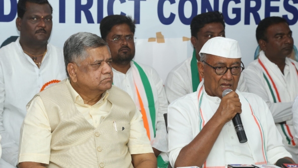 Karnataka Congress MLC Jagadish Shettar approached dozens of former BJP MLAs & Lingayat leaders