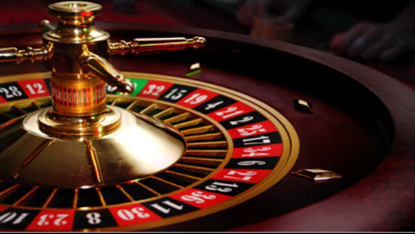 tea-vendor-wins-rs-10-lakh-in-casino tea-vendor-wins-rs-10-lakh-in-casino