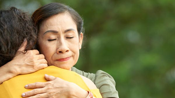 zodiac-signs-who-are-mamas-boy