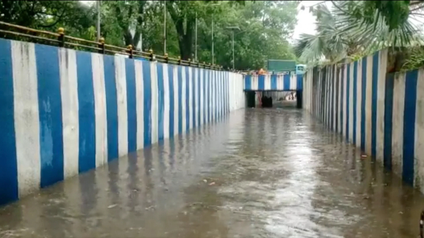 Despite Of Rain, Roof Top Work Not Completed In Several Underpasses In Bengaluru