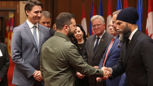 Discover why Canadian PM Justin Trudeau apologized in the Parliament 