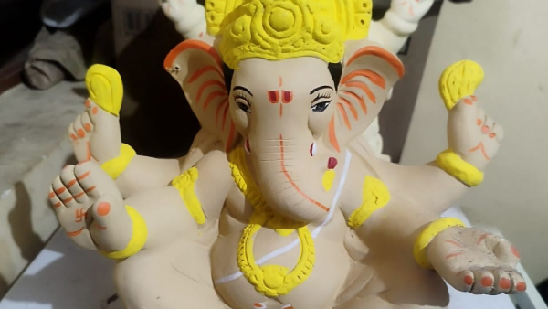 Demand Rise For Eco-Friendly Ganesha Idols Made From Dung of Desi Cows Is on The Rise
