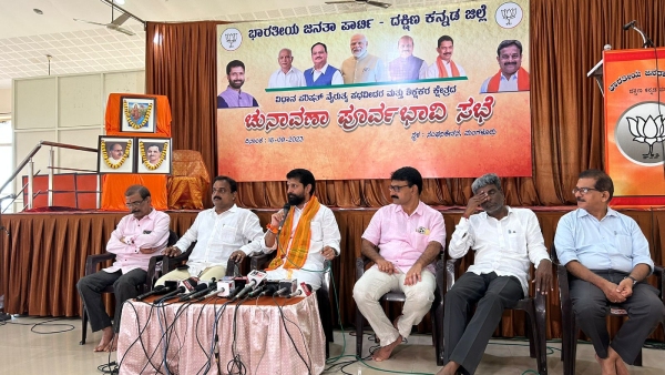 ct-ravi-reaction-about-chaitra-kundapura-arrest