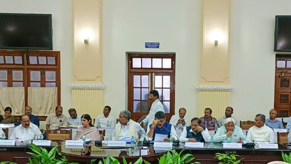 DK Shivakumar Explain State Situation In All Party Meeting