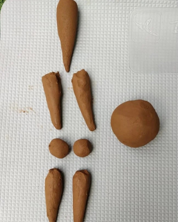 eco-friendly-ganapati-made-at-home