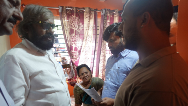 Minister Eshwar Khandre Visits The House Of Venkatesh, Who Died In An Elephant Attack Minister Eshwar Khandre Visits The House Of Venkatesh, Who Died In An Elephant Attack