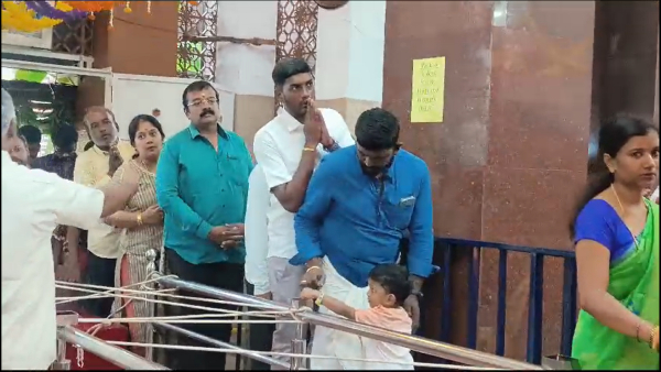 Ganesh Chaturthi 2023: Devotees flocked to Ganesh temples in Bengaluru Ganesh Chaturthi 2023: Devotees flocked to Ganesh temples in Bengaluru