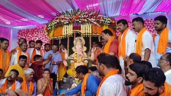 Ganesha Chaturthi 2023: Ganesh Idol Installation At Hubballi Idgah Maidan
