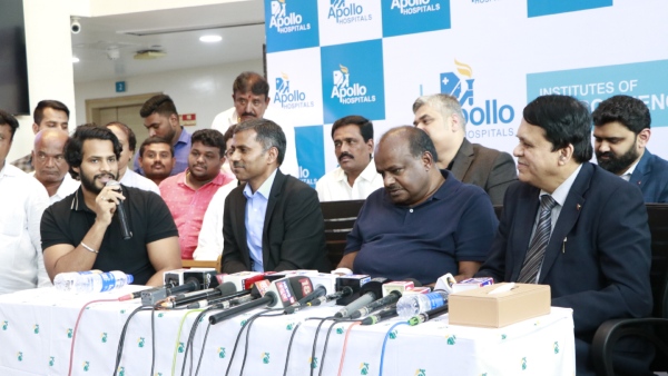 HD Kumaraswamy discharged from hospital and explained about treatment 