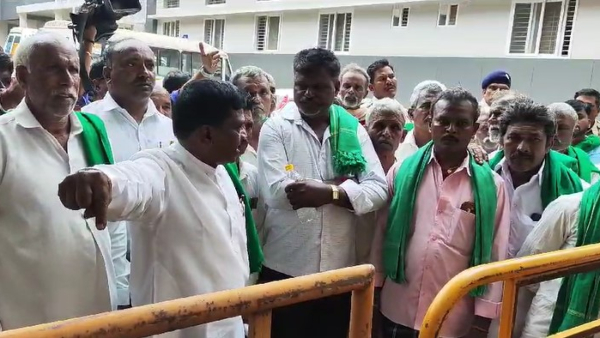 Union Minister Pralhad Joshi Office Besieged By Farmers At Hubballi Union Minister Pralhad Joshi Office Besieged By Farmers At Hubballi