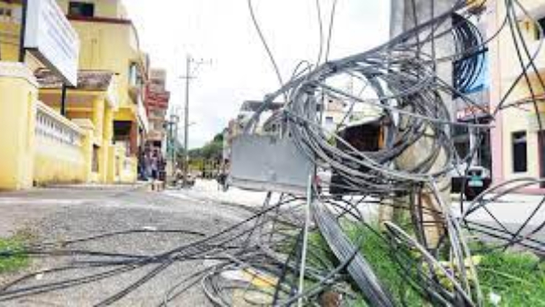 Missed Deadline: Illegal Cables Continue to Tangle Bengaluru Streets 