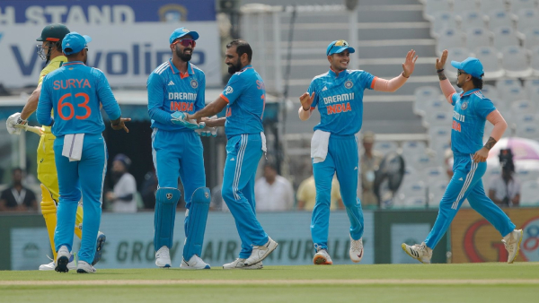 india-defeated-australia-by-5-wickets