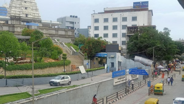 krishnajanmashtami: Know about ISKCON Temple Road route change in Bengaluru, alternate routes... krishnajanmashtami: Know about ISKCON Temple Road route change in Bengaluru, alternate routes...