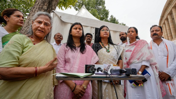 SP Member Jaya Bachchan Backs Womens Reservation Bill with 15-20% OBC Preference Clause