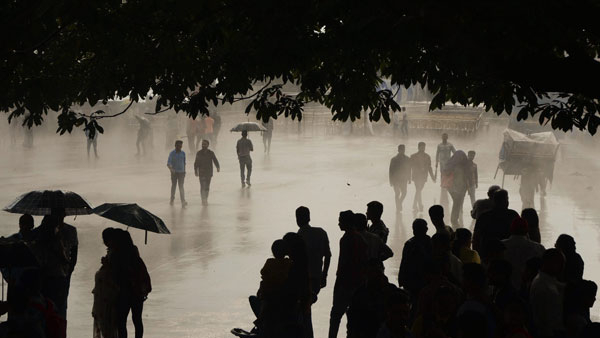 Moderate To heavy rain likely to over coastal and Interior Districts of Karnataka as IMD Predicts