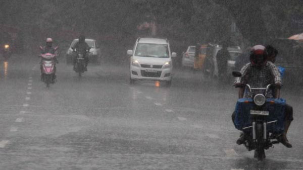 Karnatakas Six Districts Face Heavy Rain In Next 24 House As IMD Predicts, See Full Forecast