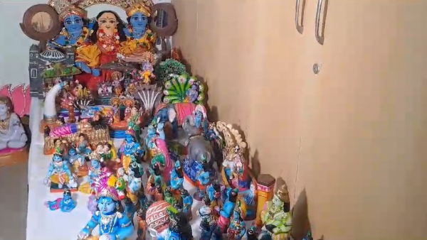 Installation Of 1,500 Lord Krishna Idols In Single House In Bengaluru