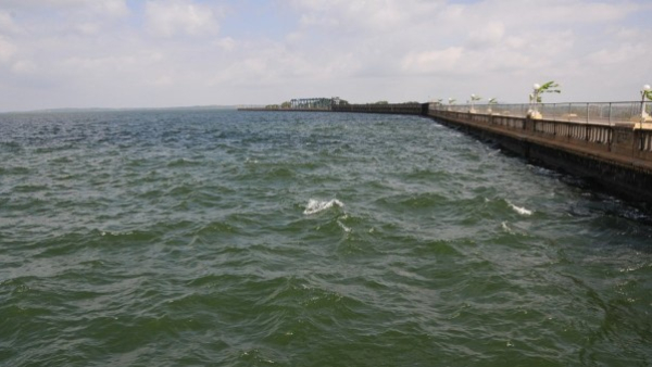 KRS DAM: KRS water flow Reduced, bengaluru people Worried 