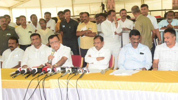 10th Year Anniversary For Ksheera Bhagya Scheme Mega Rally In Madhugiri