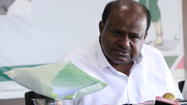 JDS Leader Hd Kumaraswamy Slams Chief Minister Siddaramaiah