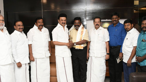 Stalins Podcast: Hear this voice from South: How planned podcast fits into Stalins pitch Stalins Podcast: Hear this voice from South: How planned podcast fits into Stalins pitch